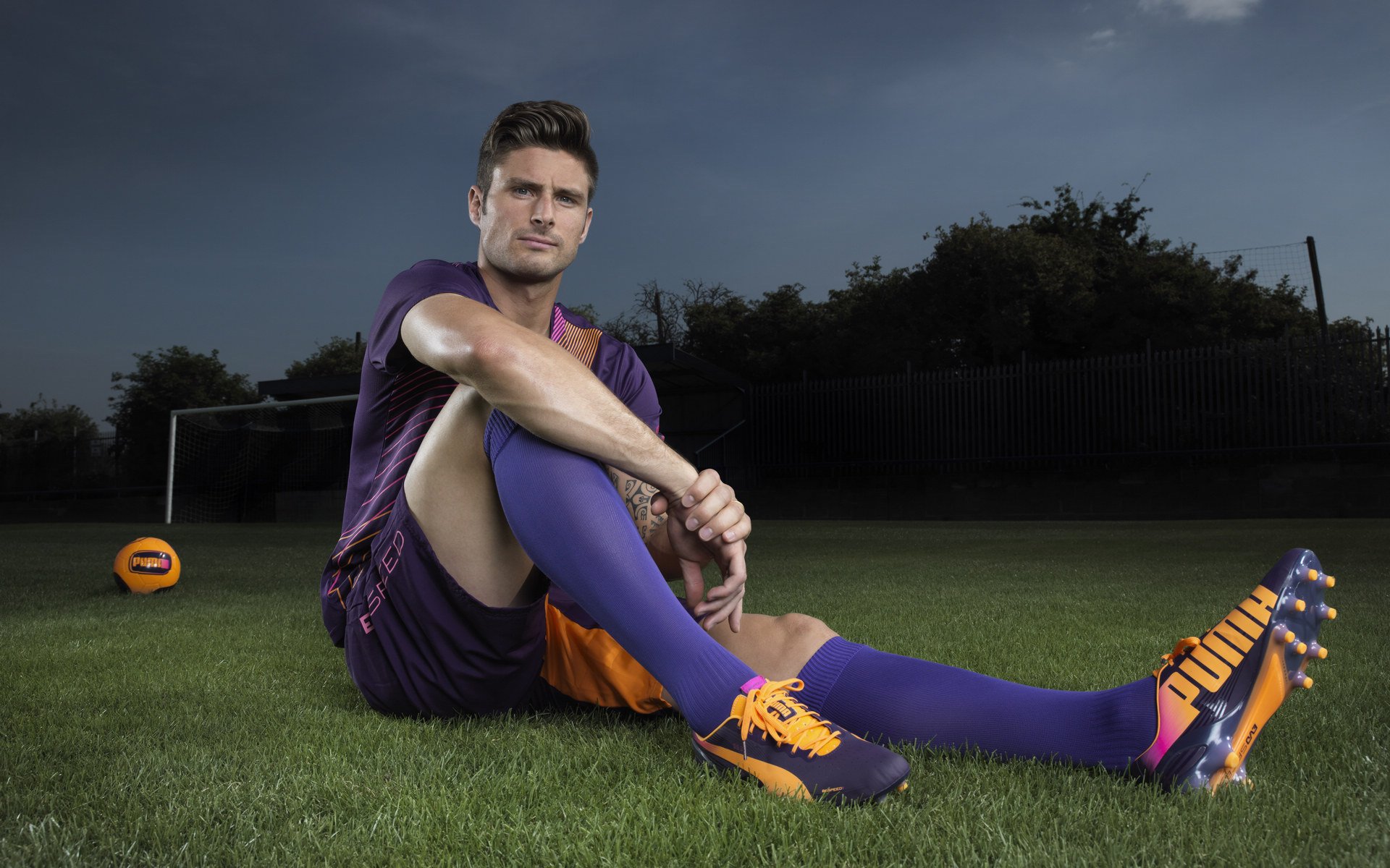 关于郭艾伦赛后谦逊发言登热搜，波尔图爆冷莱比锡引发热议的信息